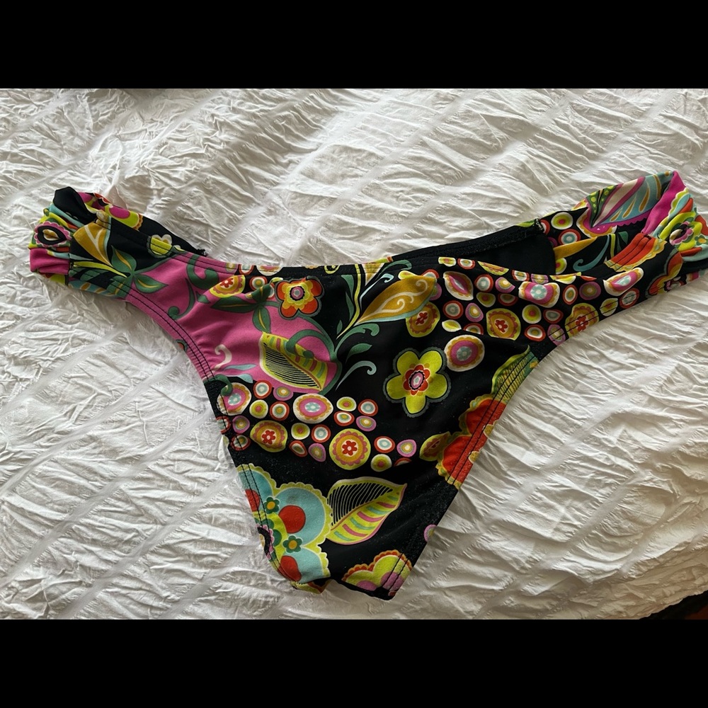 ISO Cover Style bikini bottom